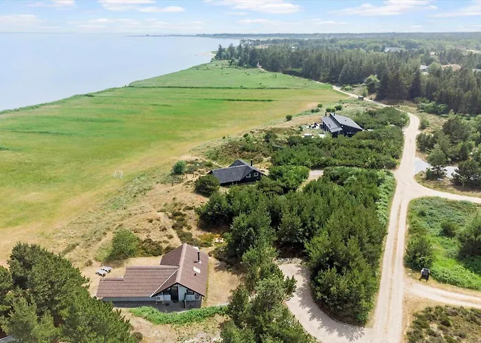 0231-romo-a-m-listsvej-8 Дом отдыха *