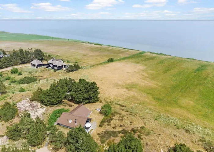 Дом отдыха 0231-romo-a-m-listsvej-8 *